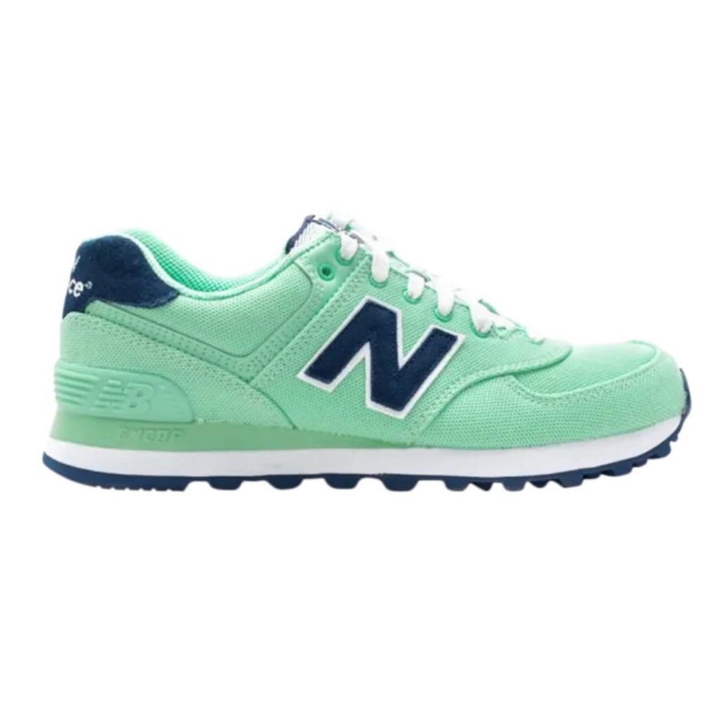 Women’s New Balance 574